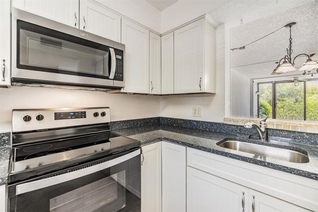 UNIT-1B - 900 Cove Cay Dr, Condo with 2 bedrooms, 2 bathrooms and null parking in CLEARWATER FL | Image 7