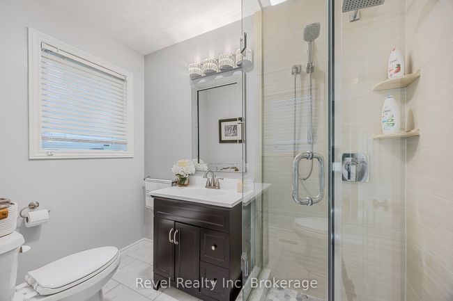 10 Musquake Crt, House other with 5 bedrooms, 4 bathrooms and 4 parking in Tiny ON | Image 18