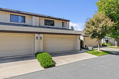 unit-2-1126 Cedar Creek Dr, Modesto, CA, 95355-5217 | Card Image
