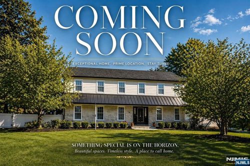 3 Osborne Ct, Mahwah, NJ, 07430-1520 | Card Image