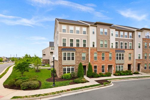 25284 Gray Poplar Ter, ALDIE, VA, 20105-3129 | Card Image