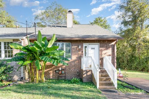 266 New Sawyer Brown Rd, Nashville, TN, 37221-1522 | Card Image