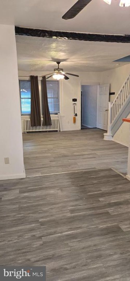 1139 S Peach St, PHILADELPHIA, PA, 19143-4820 | Card Image