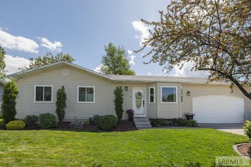 234 Randy Dr, Rexburg, ID, 83440-1713 | Card Image
