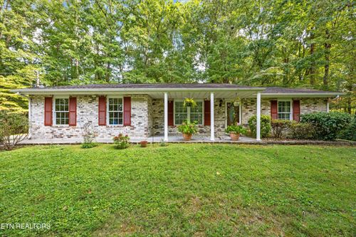161 Milligan Ln, Clinton, TN, 37716-6186 | Card Image