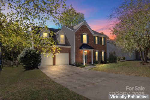 7633 Nicolette Ct, Charlotte, NC, 28215-7788 | Card Image