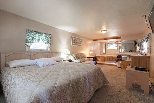 Cabin 1 Interior | Image 58