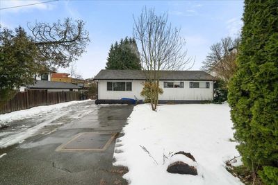 9232 Mcbride St, House other with 3 bedrooms, 1 bathrooms and 6 parking in Langley BC | Image 1