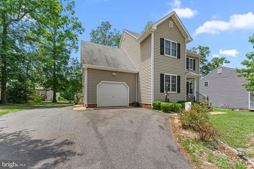 112 Central Pkwy, Aylett, VA, 23009-4175 | Card Image