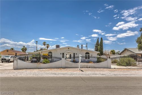 5301 Reiter Avenue, Las Vegas, NV, 89108 | Card Image