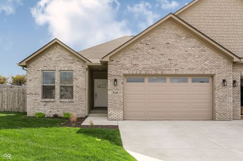 2144 Connie Ct, Franklin, IN, 46131-7353 | Card Image