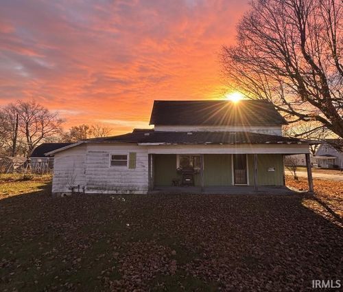 803 S Water St, Jonesboro, IN, 46938-1446 | Card Image