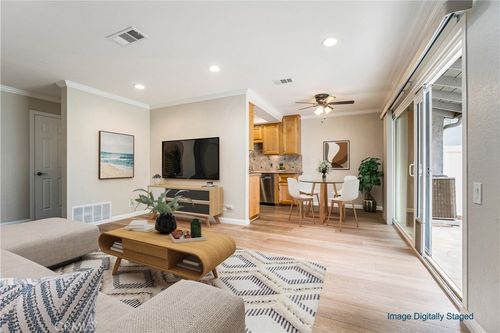 6537 Woodburn Ln, Yorba Linda, CA, 92886-6619 | Card Image