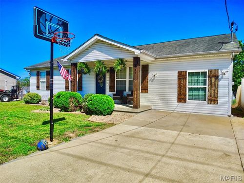 601 1st St, Park Hills, MO, 63601-2331 | Card Image