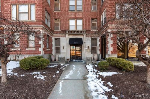 107-5696 Kingsbury Ave, Saint Louis, MO, 63112-1868 | Card Image