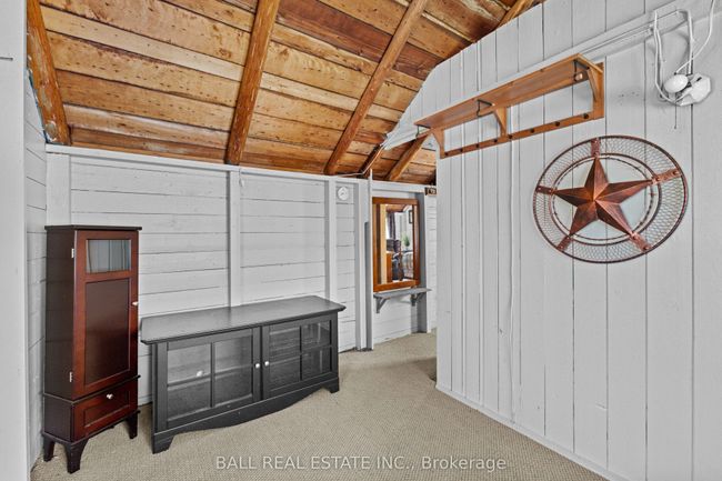 53 Rustic Bay St, House other with 4 bedrooms, 1 bathrooms and 6 parking in Lindsay ON | Image 35