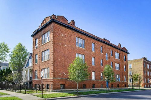 apt-1-3047 W Berteau Ave, Chicago, IL, 60618-3670 | Card Image