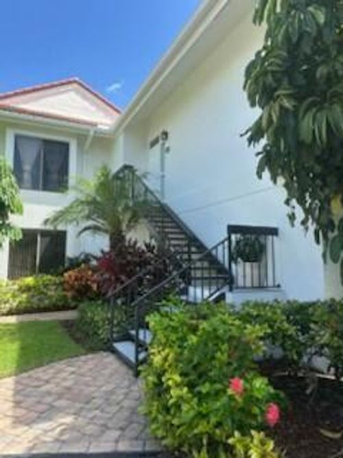 19297 Sabal Lake Dr, Boca Raton, FL, 33434-5152 | Card Image