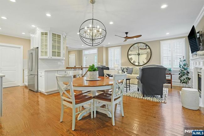 12 Pheasant Run, Condo with 2 bedrooms, 3 bathrooms and null parking in Old Tappan NJ | Image 7