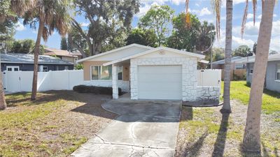 1750 Montana Avenue Ne, House other with 3 bedrooms, 2 bathrooms and null parking in St Petersburg FL | Image 3