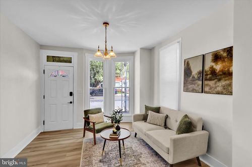 144 Church Ave, EPHRATA, PA, 17522-2045 | Card Image