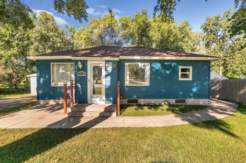 571 Central Ave S, Brooten, MN, 56316-9303 | Card Image