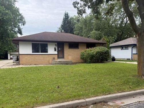 8817 W Custer Avenue, Milwaukee, WI, 53225 | Card Image