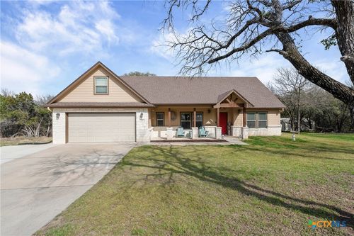 11 E Aztec Ln, Belton, TX, 76513-6603 | Card Image