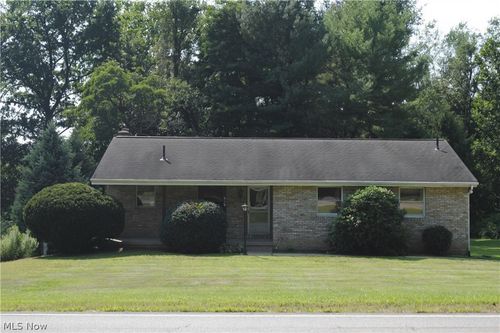 925 Minerva Rd, Magnolia, OH, 44643-9228 | Card Image