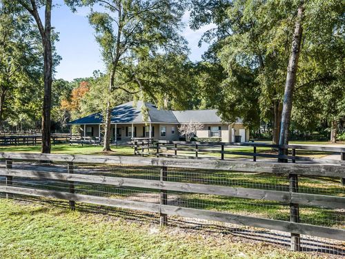 880 Nw 70th Ter, Ocala, FL, 34482-8209 | Card Image