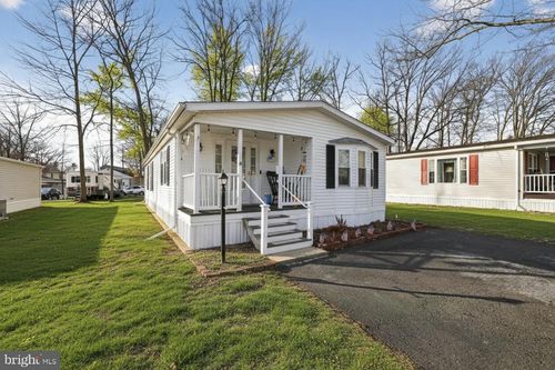 14 Holiday Ave, Hatfield, PA, 19440-1719 | Card Image