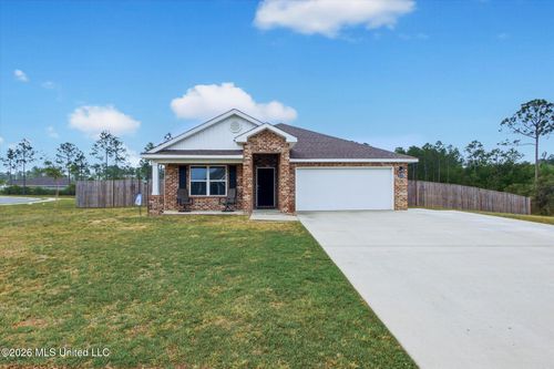 18433 Elkwood Dr, Gulfport, MS, 39503-5684 | Card Image