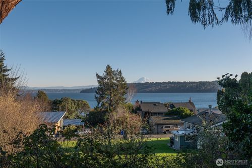 20410 81st Ave Sw, Vashon, WA, 98070-6253 | Card Image