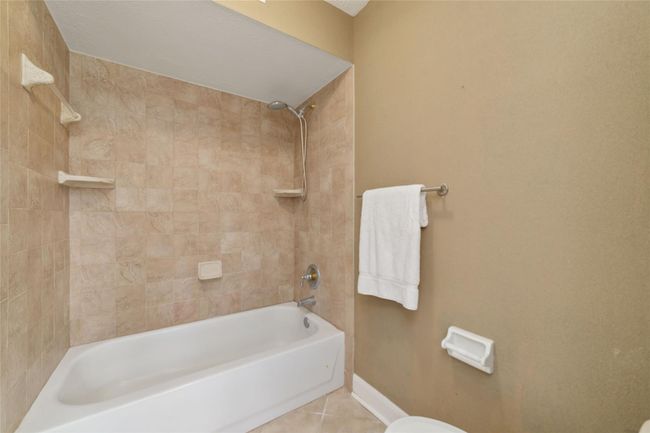 17507 Shelburne Ln, House other with 5 bedrooms, 4 bathrooms and 2 parking in Spring TX | Image 35