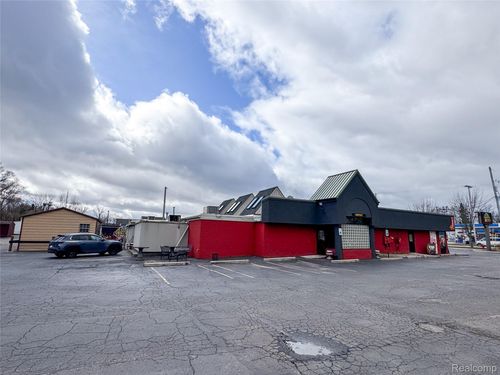 ste-a-1492 N Leroy St, Fenton, MI, 48430-2764 | Card Image