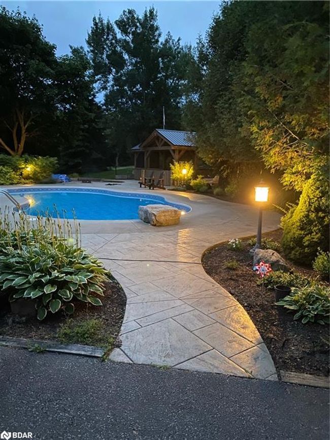 18 Mckibbon Ave, House other with 4 bedrooms, 3 bathrooms and 17 parking in Amaranth ON | Image 33