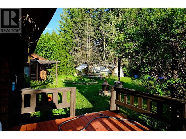 4061 Torry Rd, House other with 3 bedrooms, 2 bathrooms and 12 parking in Eagle Bay BC | Image 16