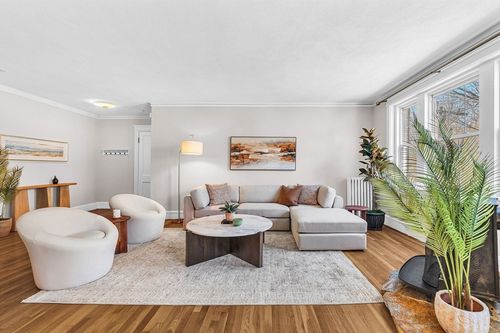 4-50 Lancaster Ter, Brookline, MA, 02446-2279 | Card Image