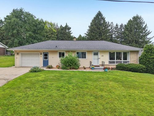 240 Jefferson Street, Johnson Creek, WI, 53038 | Card Image