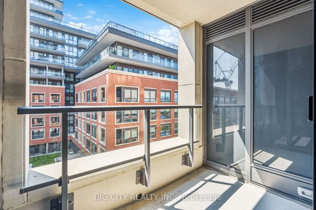 305 - 36 Brentcliffe Rd, Condo with 2 bedrooms, 1 bathrooms and null parking in Toronto ON | Image 21