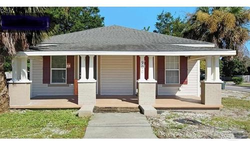 900 N Pace Blvd, Pensacola, FL, 32505-7104 | Card Image