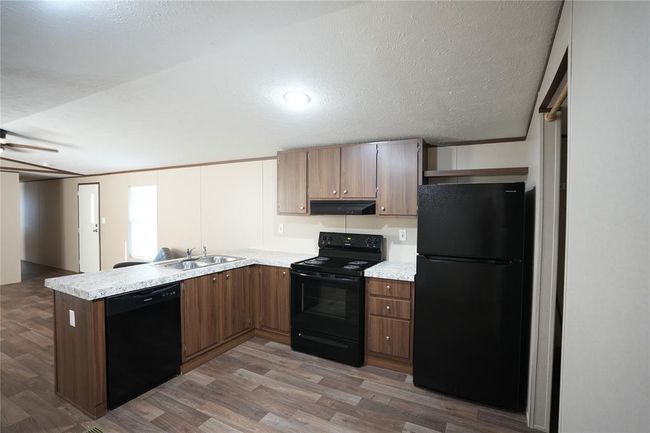 303 W Lone Oak Rd, House other with 3 bedrooms, 2 bathrooms and null parking in Onalaska TX | Image 14