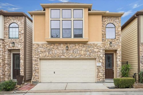 1376 Studer St, Houston, TX, 77007-3223 | Card Image