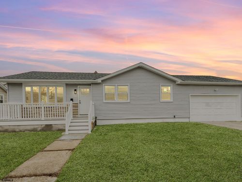 2205 Hamilton Ave, Atlantic City, NJ, 08401-1511 | Card Image