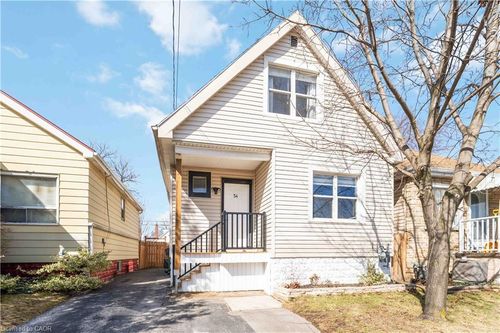 54 Weir St S, Hamilton, ON, L8K3A4 | Card Image