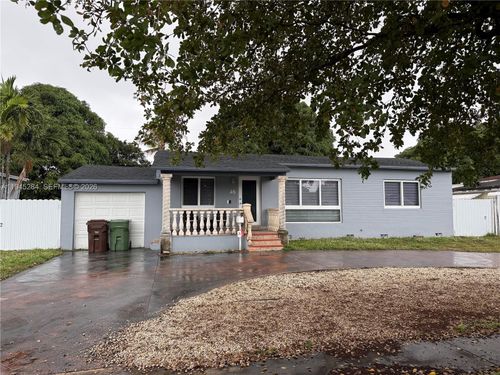 na-45 W 60th St, Hialeah, FL, 33012-2628 | Card Image