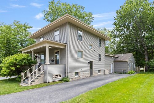 14 Holly St, Portland, ME, 04103-4112 | Card Image