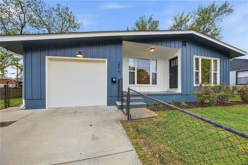 2515 Lexington Ave, Kansas City, MO, 64124-1638 | Card Image