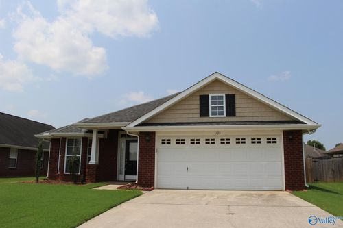 103 Glen View Dr, Madison, AL, 35758-5824 | Card Image