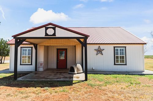 902 County Rd 245, Seminole, TX, 79360 | Card Image